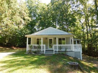 1054 Siesta Ln, Virgilina, VA 24598