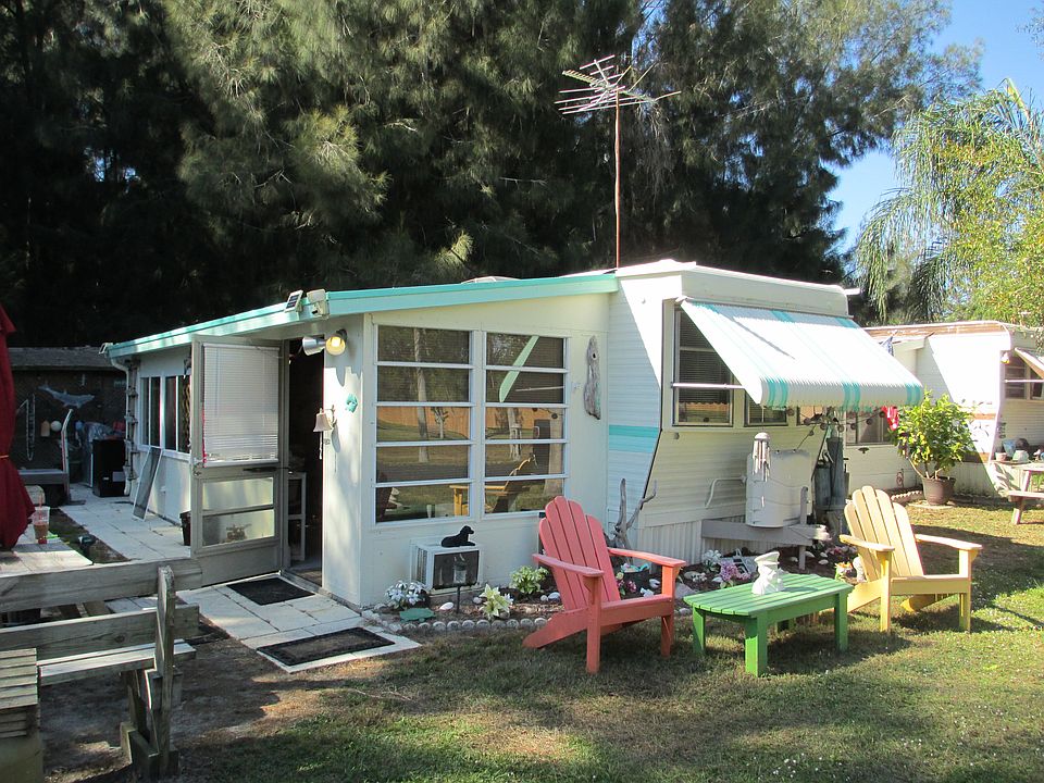 1st image of 14880 Tamiami Trl