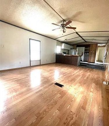 2nd image of 4632 Chisholm Trl