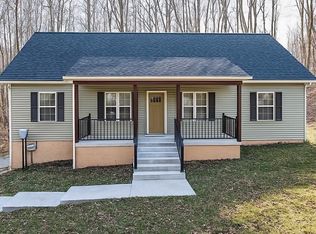 1875 Rocky Hollow Rd, Erin, TN 37061