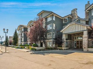 35 Richard Ct SW #421, Calgary, AB T3E 7N9