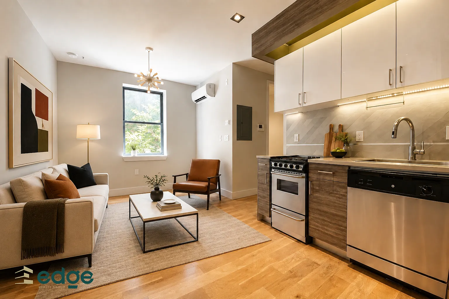 2 North Henry Street — Photo 1