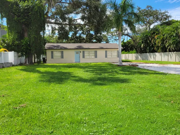 3932 Sunshine Ave, Sarasota, FL 34231