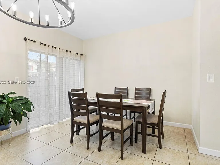 3209 SE 4th Ct #3209 — Photo 13