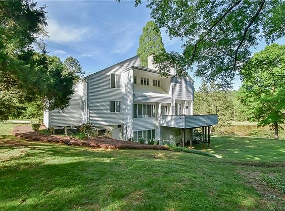 4th image of 13730 Capriole Ln