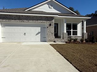 676 Overland Dr, Fairhope, AL 36532