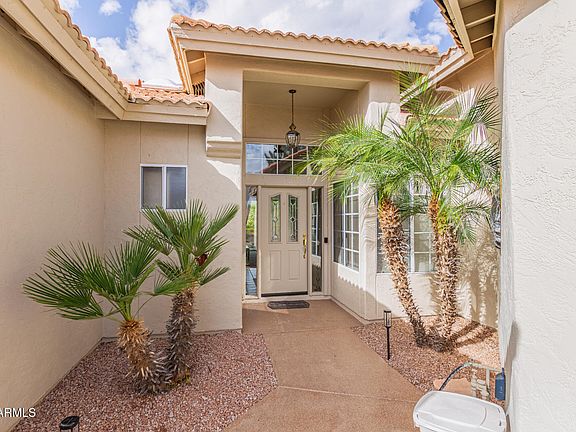 3rd image of 10436 E NACOMA Drive