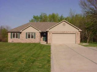 1051 S County Road 800e, Avon, IN 46123