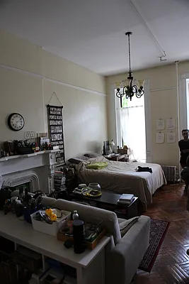 Rented by Chris Stewart, LREB | media 17