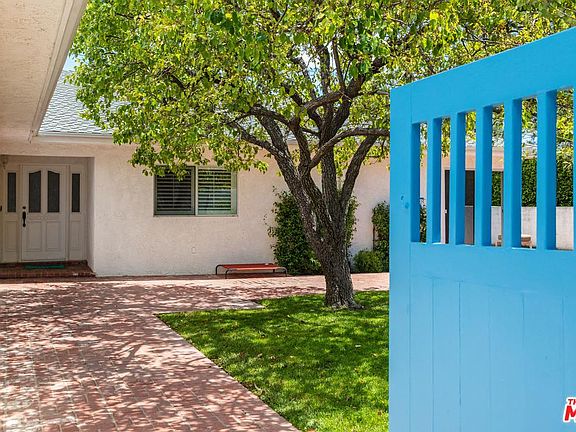 4th image of 6744 Zumirez Dr