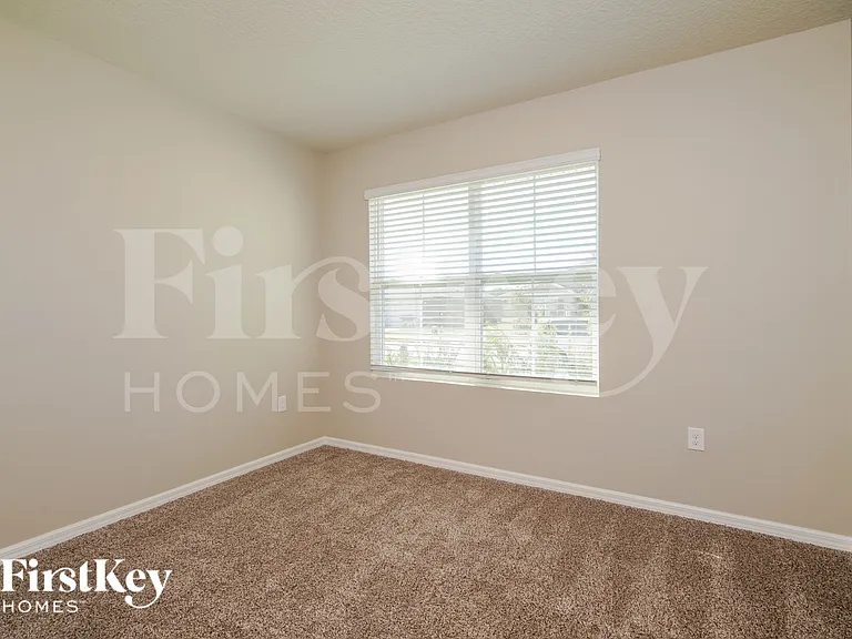 2741 Grand Central Ave — Photo 8