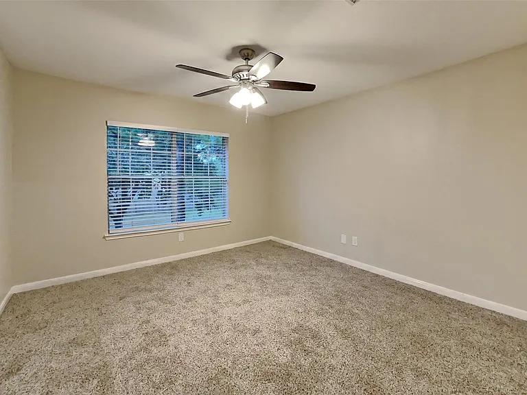 26871 Castlecliff Ln — Photo 10