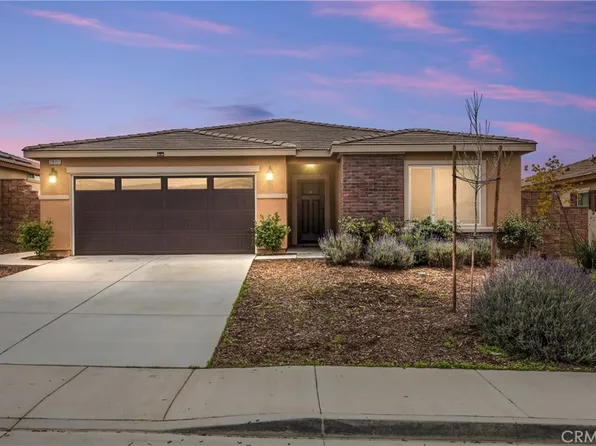 28151 Schola Dr, Menifee, CA 92585