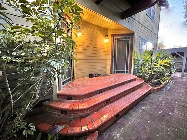 1st image of 654 Broadway St #654
