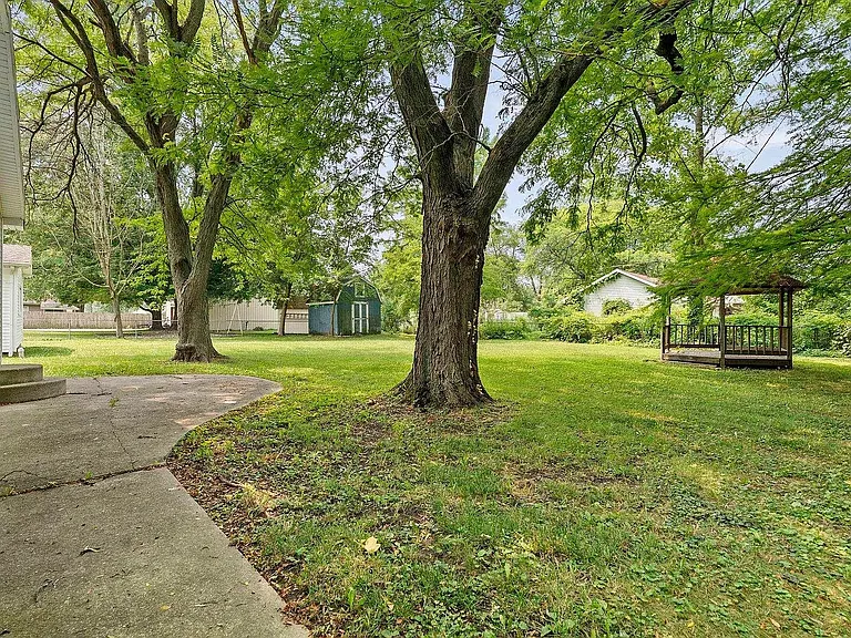 4825 Wheatridge Rd — Photo 4