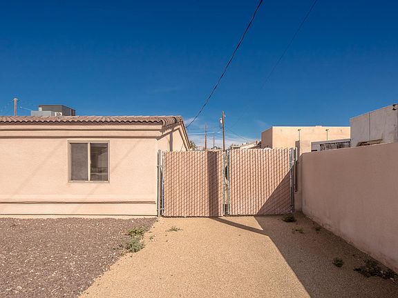 4th image of 2355 Pima Dr N