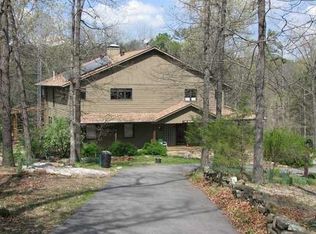 21594 Devils Gap Rd, Rogers, AR 72756