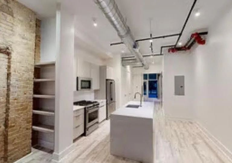 1710 Elm St #2 — Photo 9