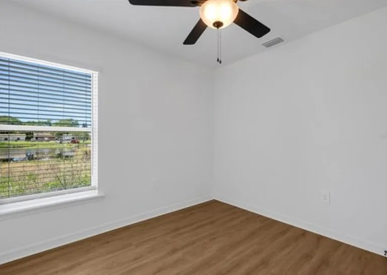 1067 Captiva Point — Photo 15