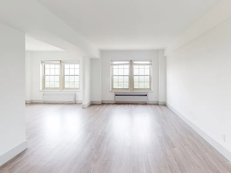 Dining/Living room