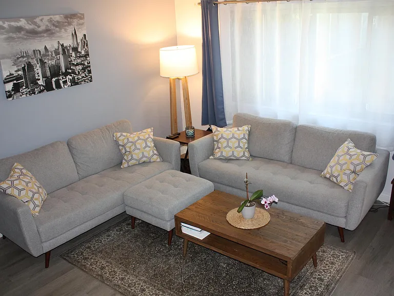 4231 Lowell St #5 — Photo 2