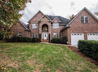 157 42nd Avenue Dr NW, Hickory, NC 28601