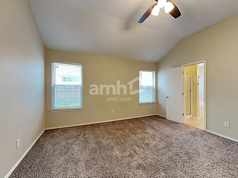 6038 Mountain Mdw — Photo 12