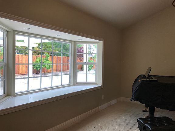 4th image of 1031 Prune Ct