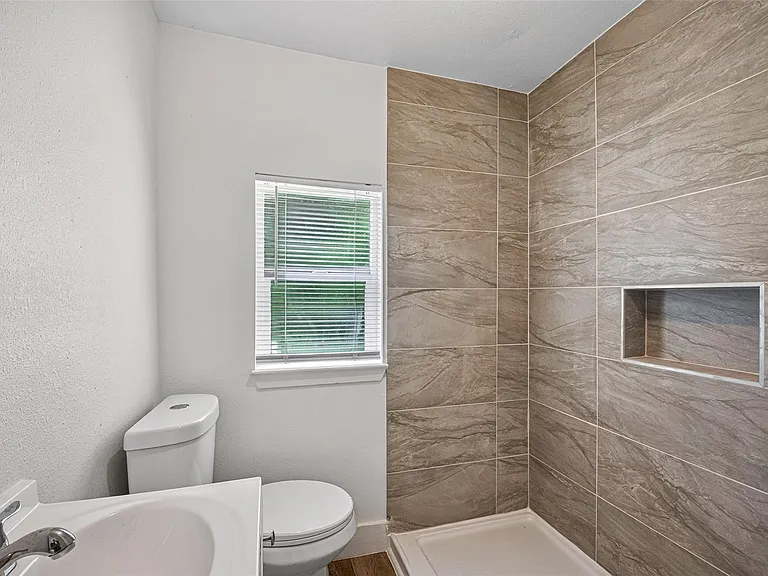 4901 Stimson St #7 — Photo 20