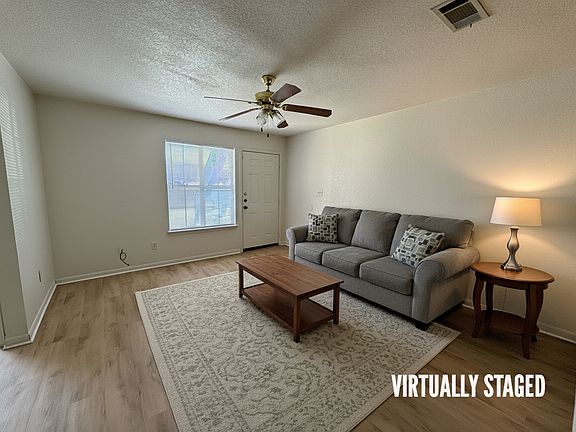 3rd image of 2909 Cantabrian Dr APT B