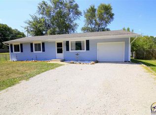 505 Melody Ct, Carbondale, KS 66414