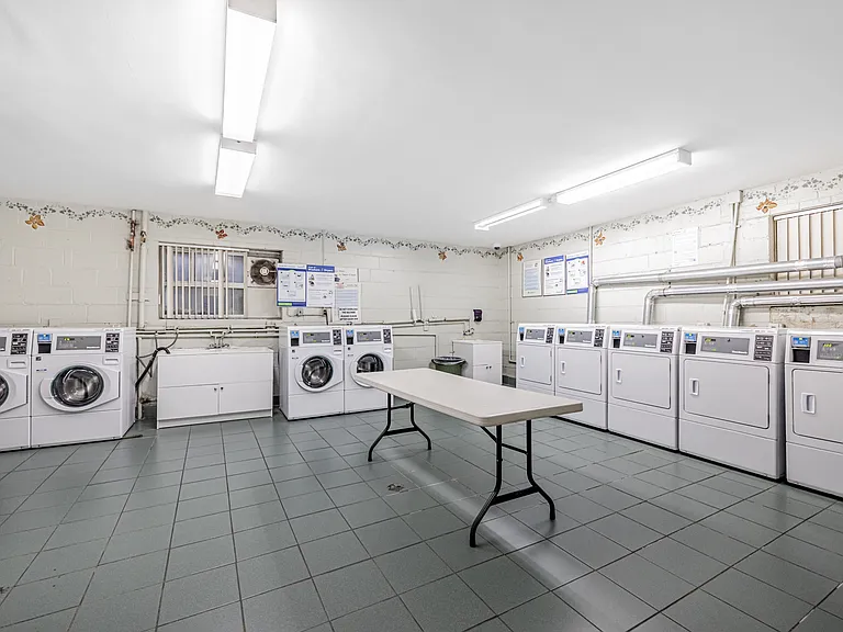25 Seeley Dr #18 — Photo 11
