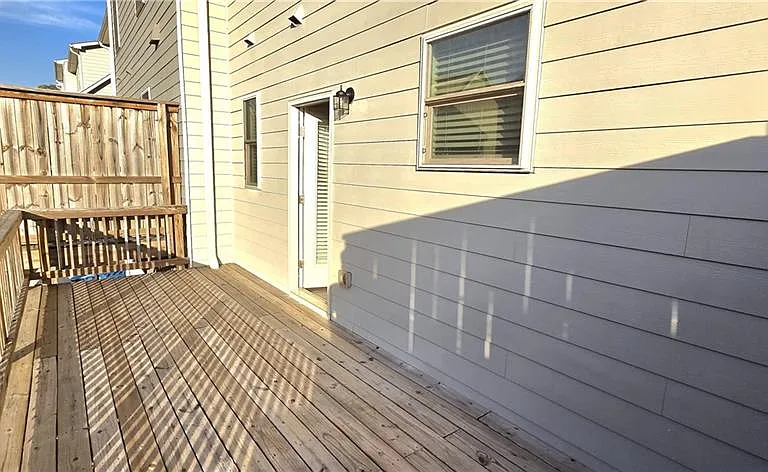3608 Hidden Valley Cir — Photo 42
