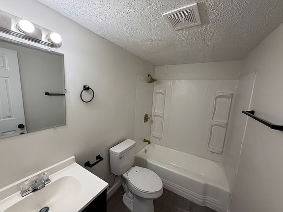 4th image of 9932 E 36th St S #5