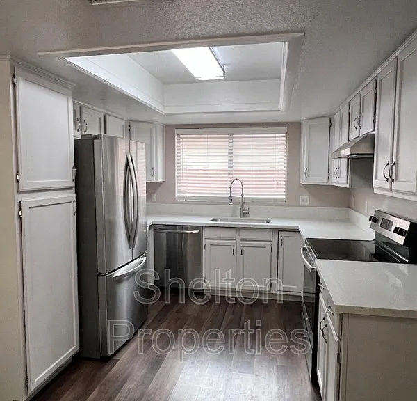 7714 W Piute Ave — Photo 3