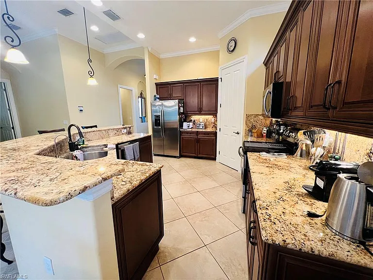 15903 Secoya Reserve Cir — Photo 6
