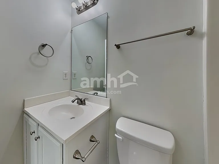5223 Sunriver Rd — Photo 18