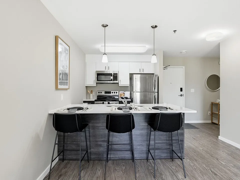 703 Sterling Lyon Pkwy