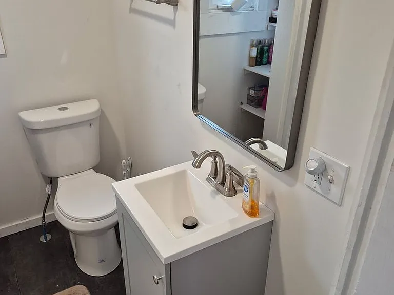 6834 Betts Ave — Photo 16