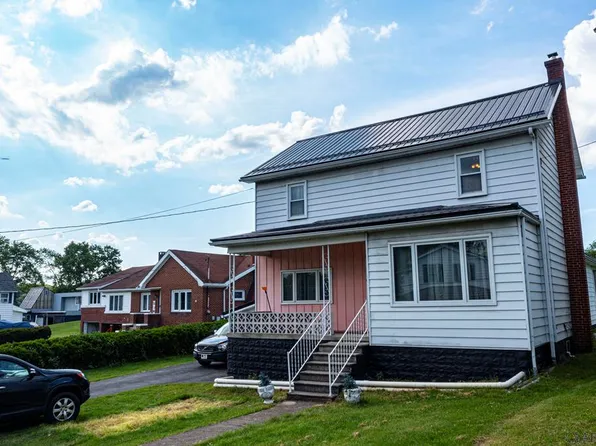 128 Front Ave, Portage, PA 15946