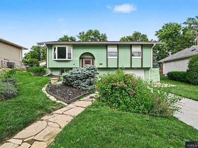 4835 S 102nd St, Omaha, NE, 68127