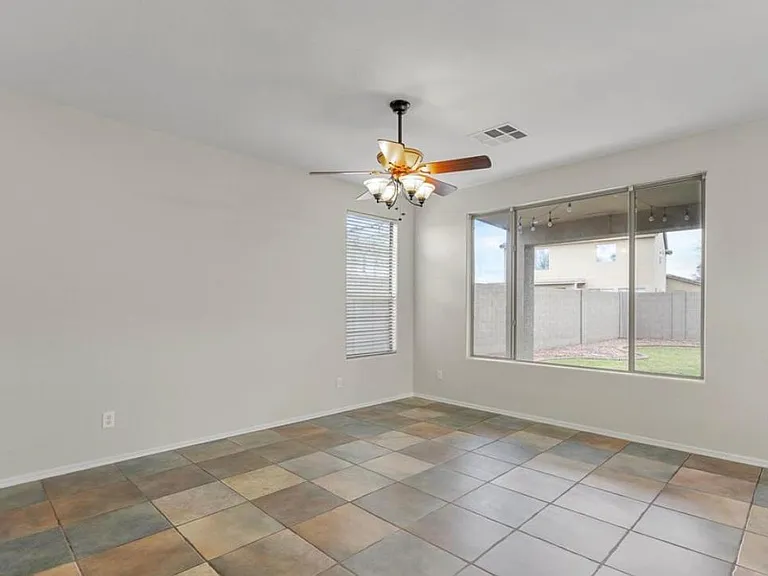203 W Nolan Way — Photo 17