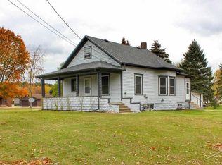 5387 Saint Joseph Ave, Stevensville, MI 49127