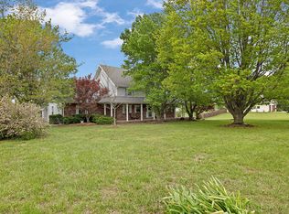 1107 W Tracker Rd, Nixa, MO 65714