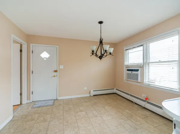 7327 W Higgins Ave, Chicago, IL 60656