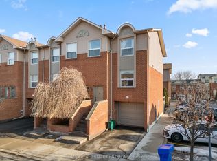 1570 Reeves Gate #10, Oakville, ON L6M3J3