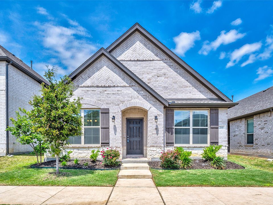 1st image of 2040 Olivereta Dr
