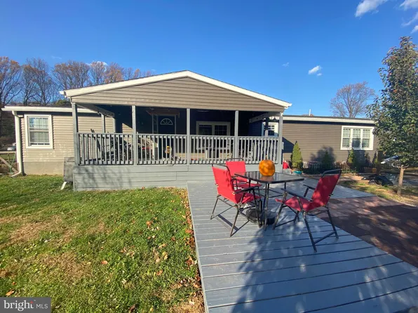 1908 Virginia Ave, Lititz, PA 17543