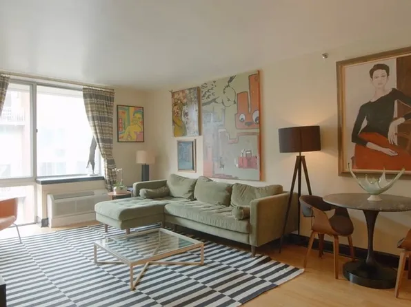 505 W 47th St #6GS, New York, NY 10036