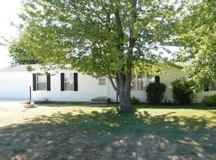 4477 E 2709th Rd, Sandwich, IL 60548
